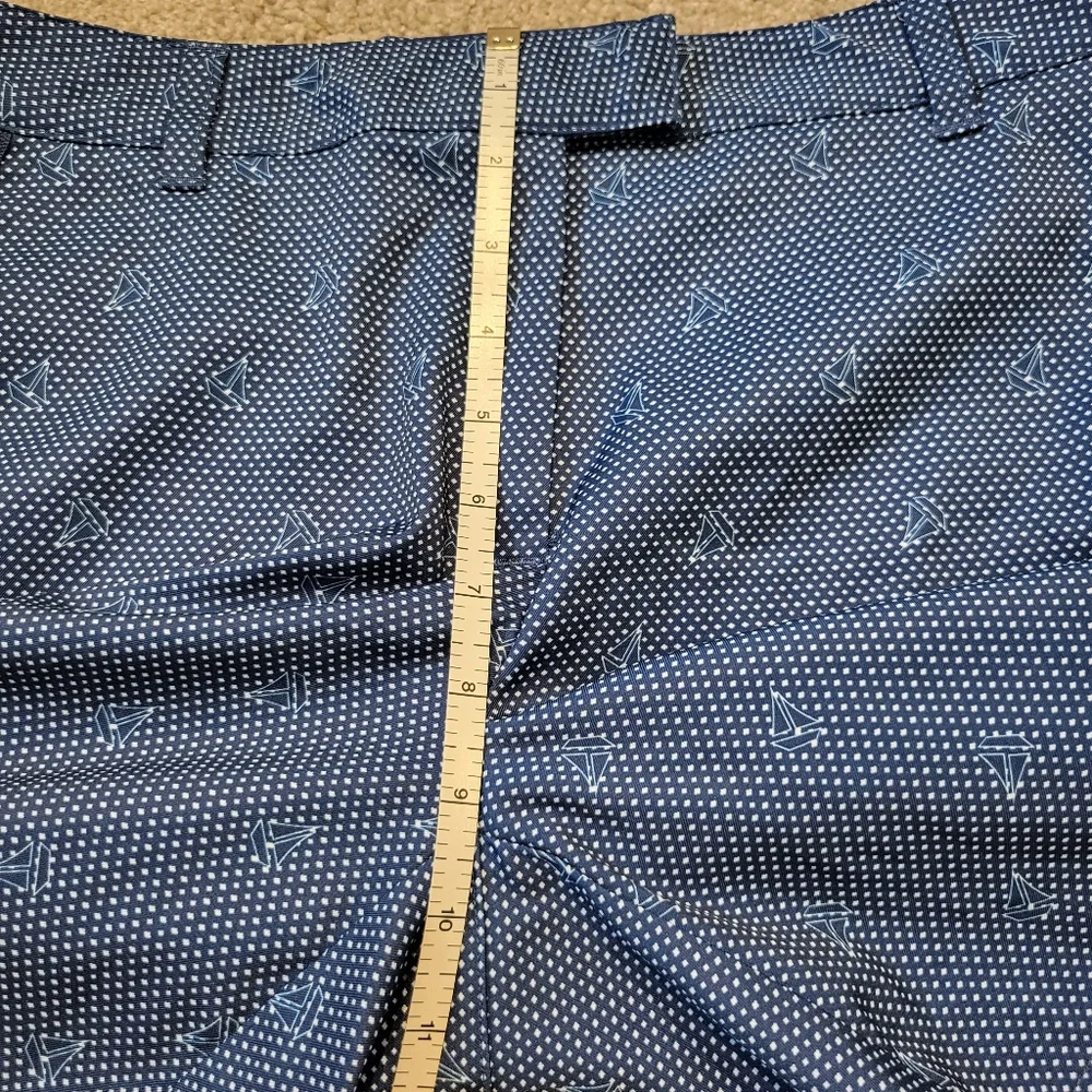 Lady Hagen Nautical Sailboat Golf Shorts